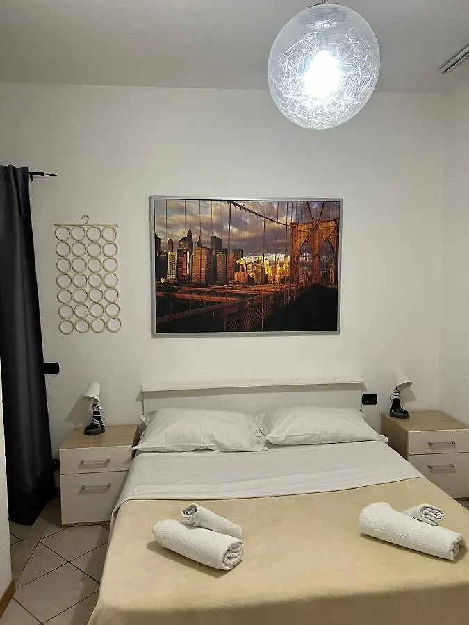 Eila Apartment Firenze 0*,